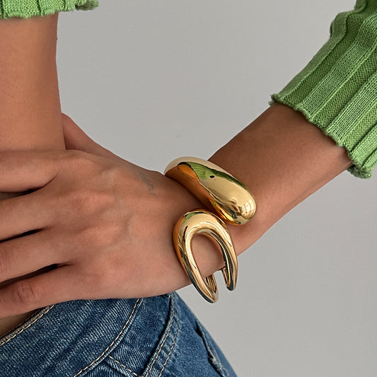Women's Fashion Irregular With Personality Alloy Bracelet