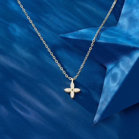 Lucky Four-Leaf Clover Sterling Silver Flower Zircon Pendant Necklace