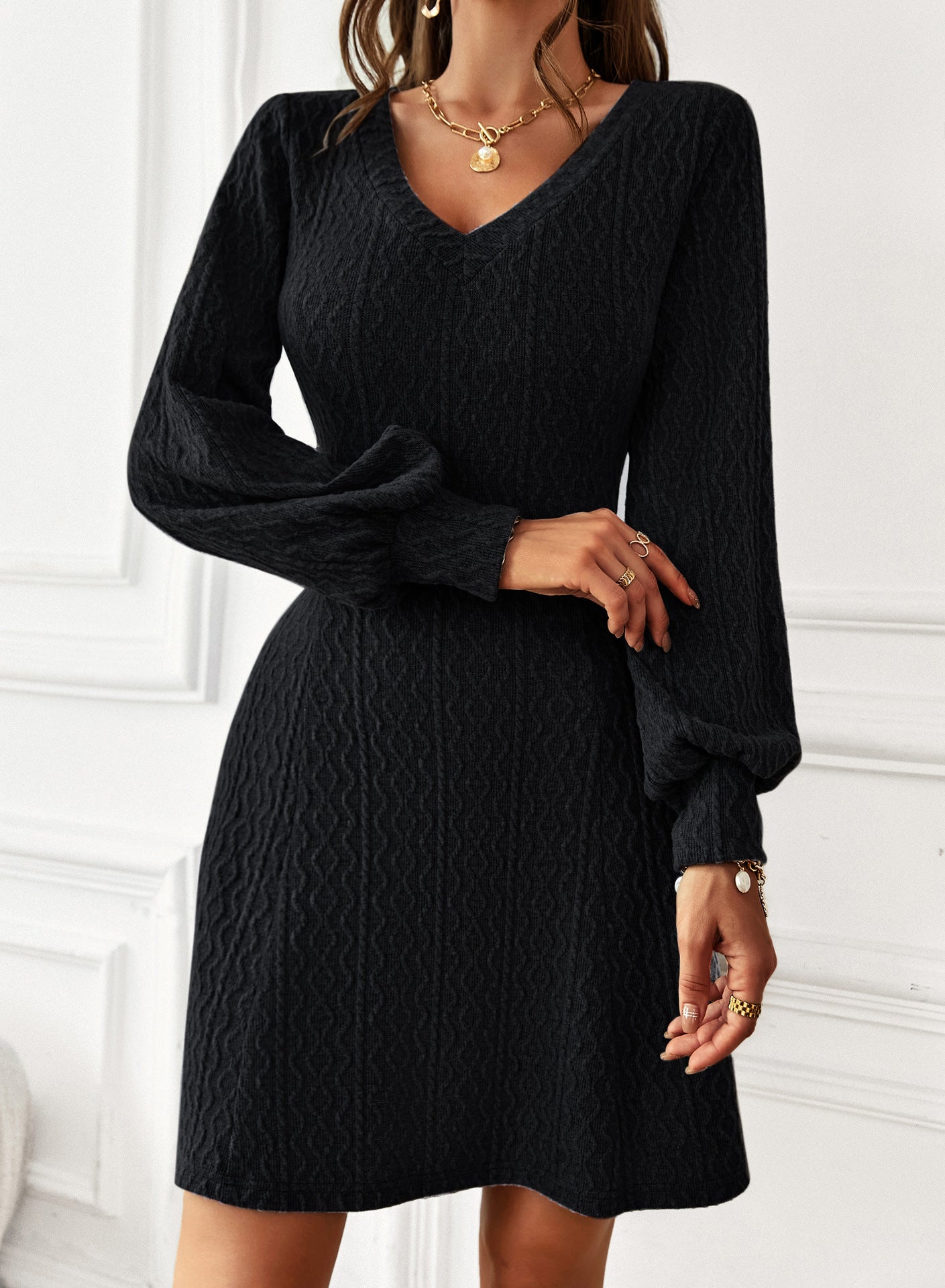 V-neck Waist Closing Dress Warm Temperament Women