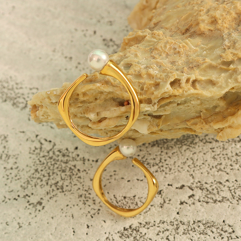Retro Fashion Elegant Pearl Ring