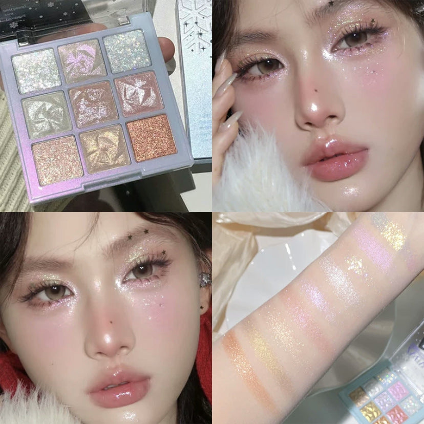 Women's Fashion Christmas Snowflake Eye Shadow Plate
