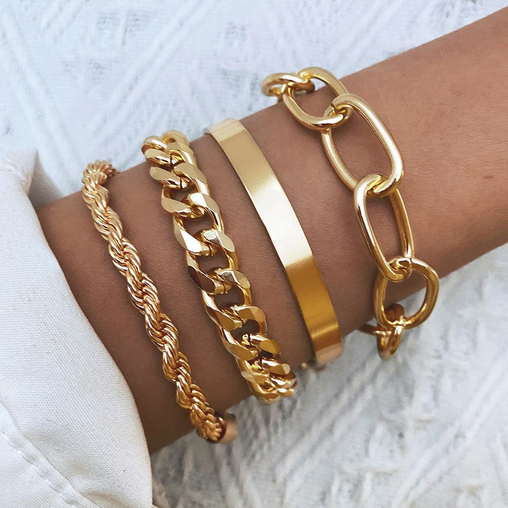 European And American Vintage Pearl Bracelet For Women